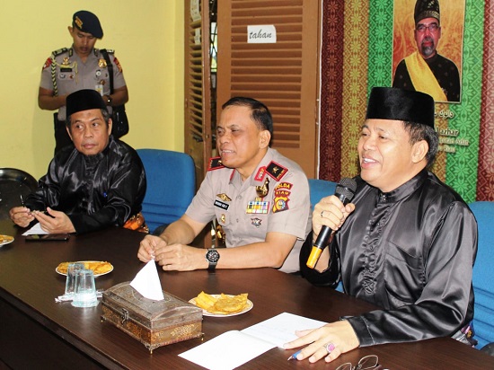 Pasca Ricuh 'Neno Warisman', Kapolda Riau Kunjungi LAMR