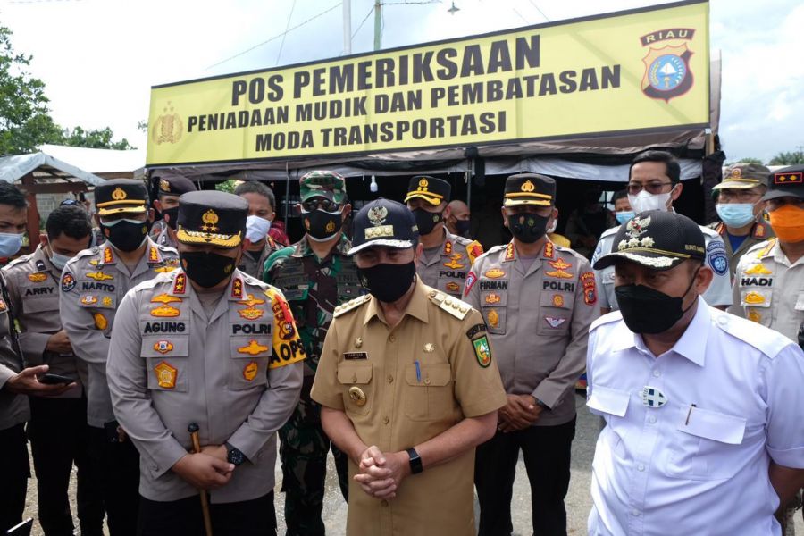 Kapolda Riau Tinjau Pos Penyekatan Perbatasan Kapolres Harus Ada di Lapangan